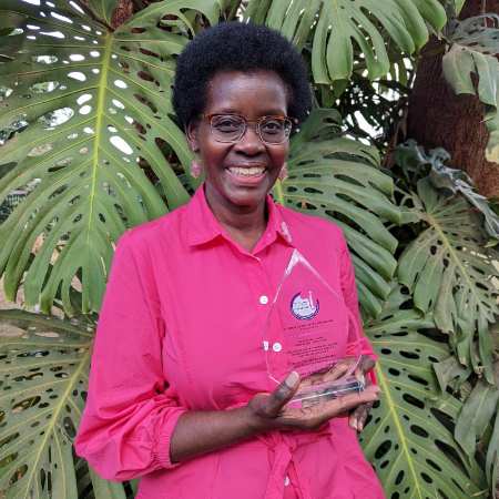 Dorothy Nyong'o was honored with the  Women of Magnitude Award 2021.